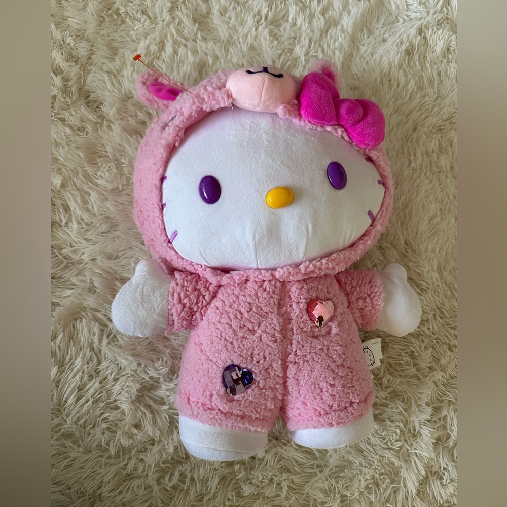 Sanrio 14 in Hello Kitty‎